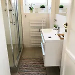 Aleja Niepodleglosci 245- 2br By Homeprime